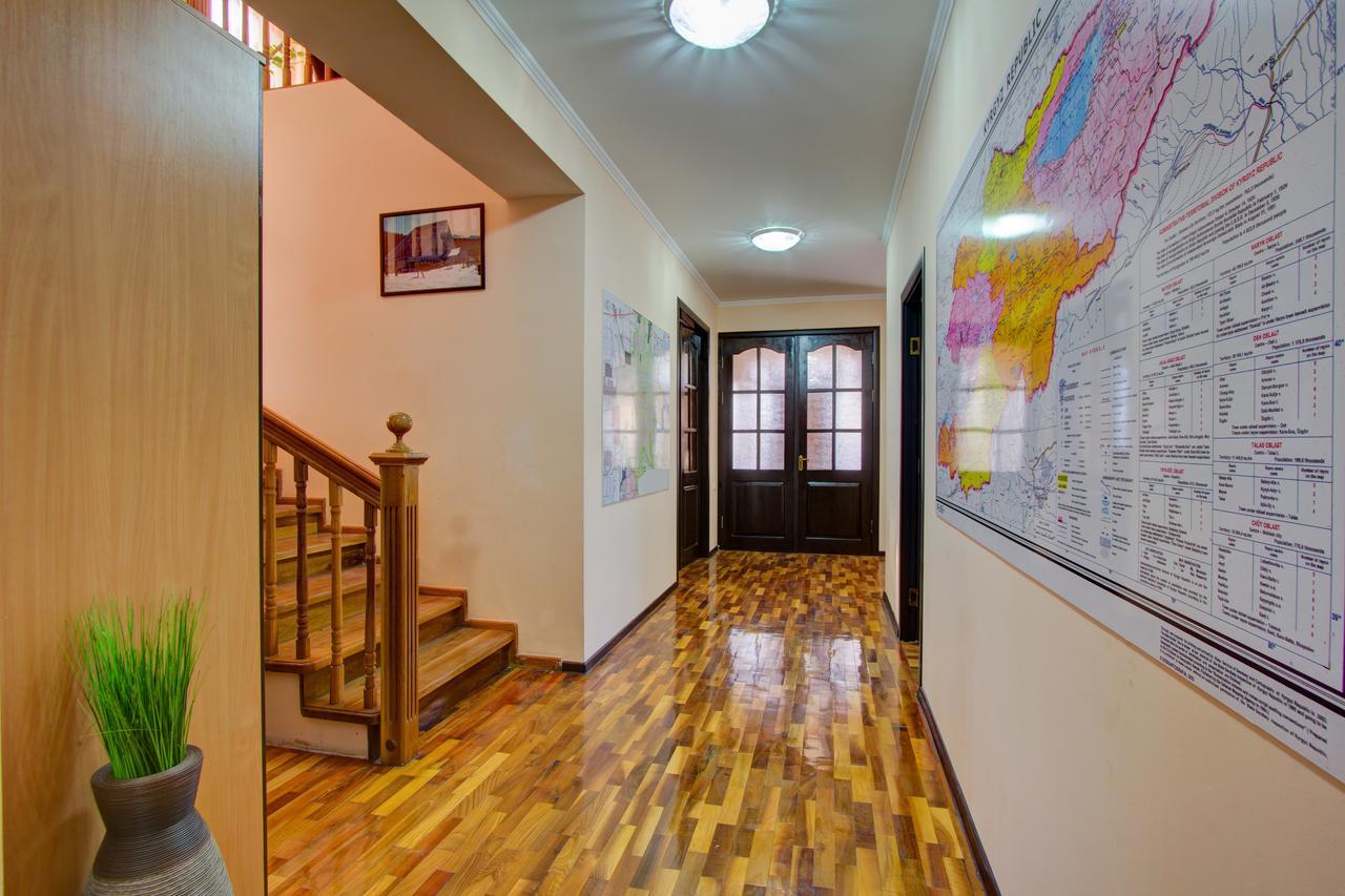 Centre Hostel Bishkek Exterior photo
