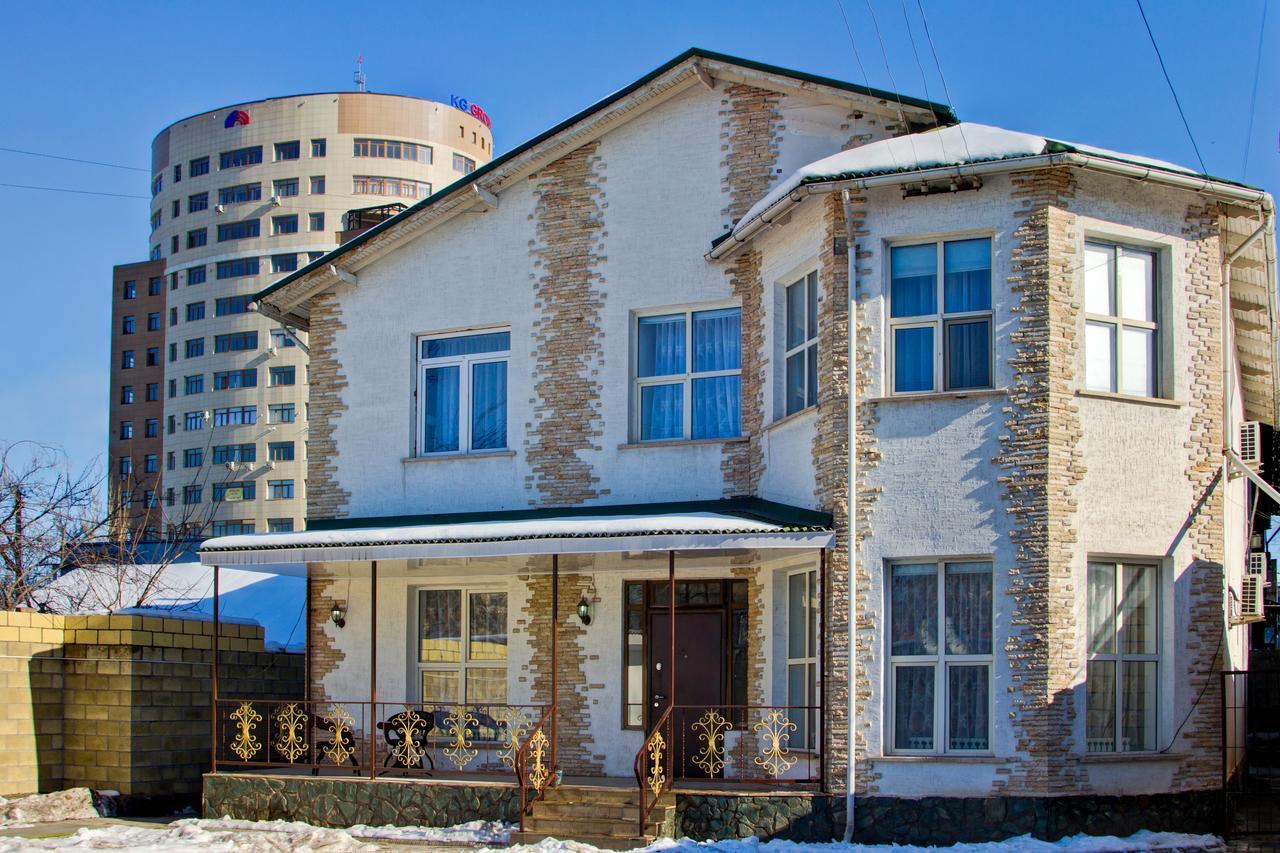 Centre Hostel Bishkek Exterior photo